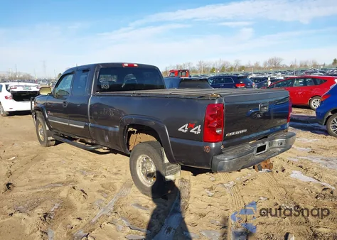 2003 Chevrolet Silverado 2500Hd Lt из США, поврежденный, VIN 1GCHK29143E126003
